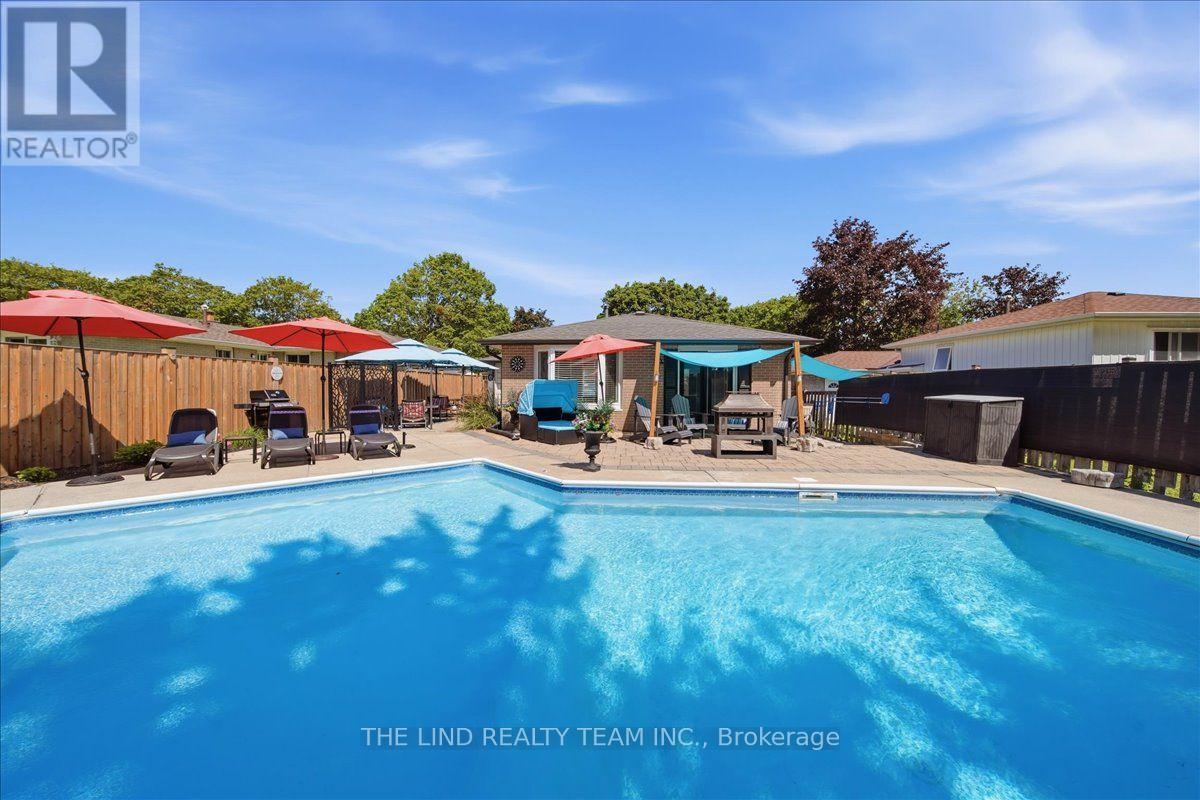 163 ORCHARD HEIGHTS BOULEVARD - Image 43