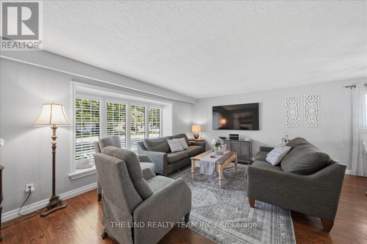 163 ORCHARD HEIGHTS BOULEVARD - 8