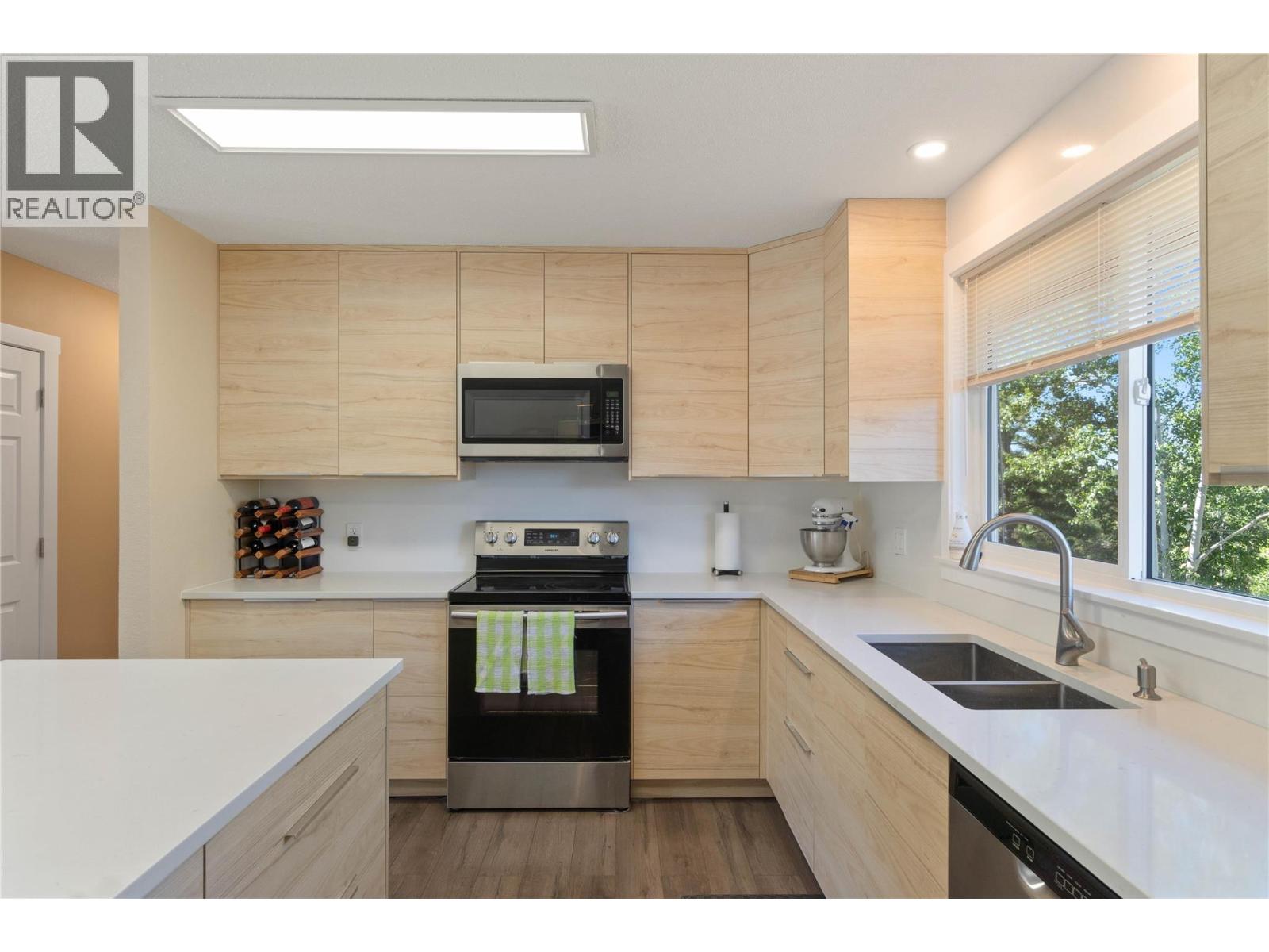 41 BRECCIA Drive, Logan Lake