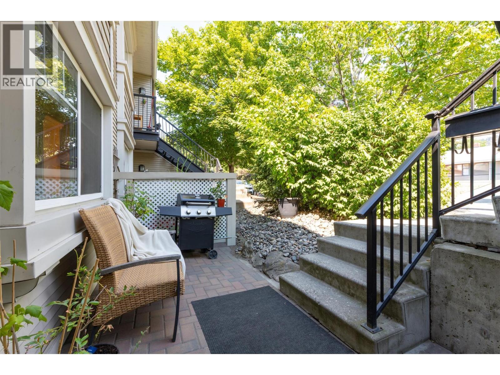 113 1390 Dilworth Crescent, Kelowna