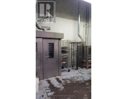7 - 5500 Tomken Road, Mississauga, ON L4W2Z4 Photo 11