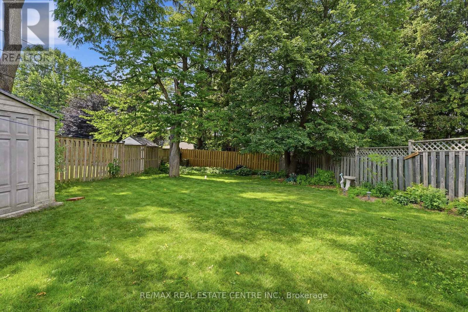 56 RENWICK AVENUE - Image 39