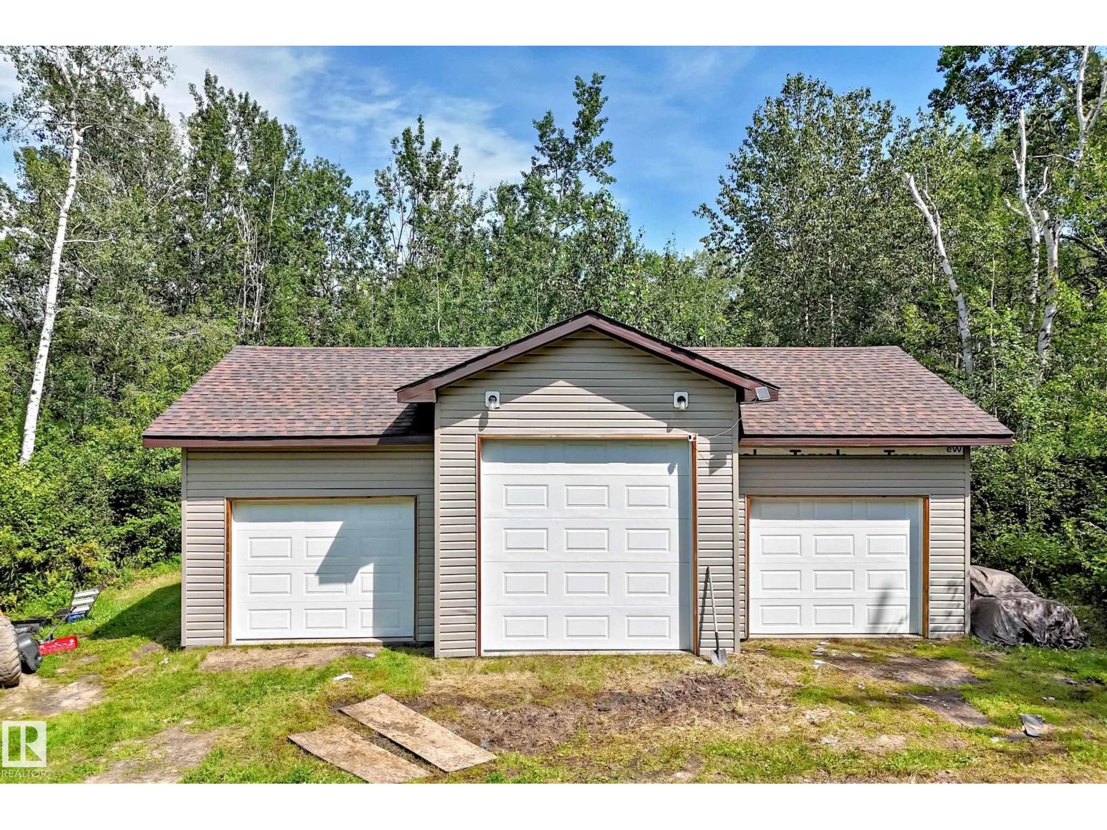 #30 55220 RGE ROAD 13 - 3