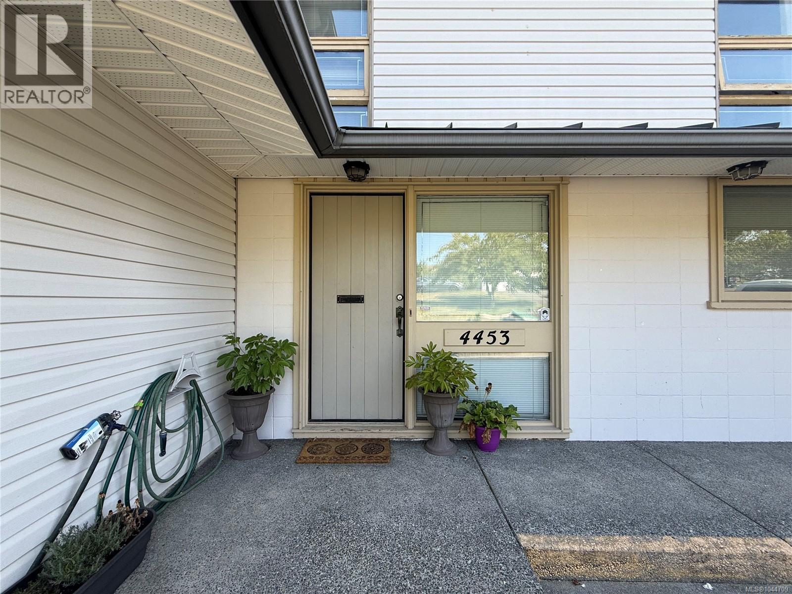 4453 Barclay Rd - 5