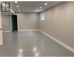 5 Oakwood Avenue N, Tiny, ON L9M0J2 Photo 29