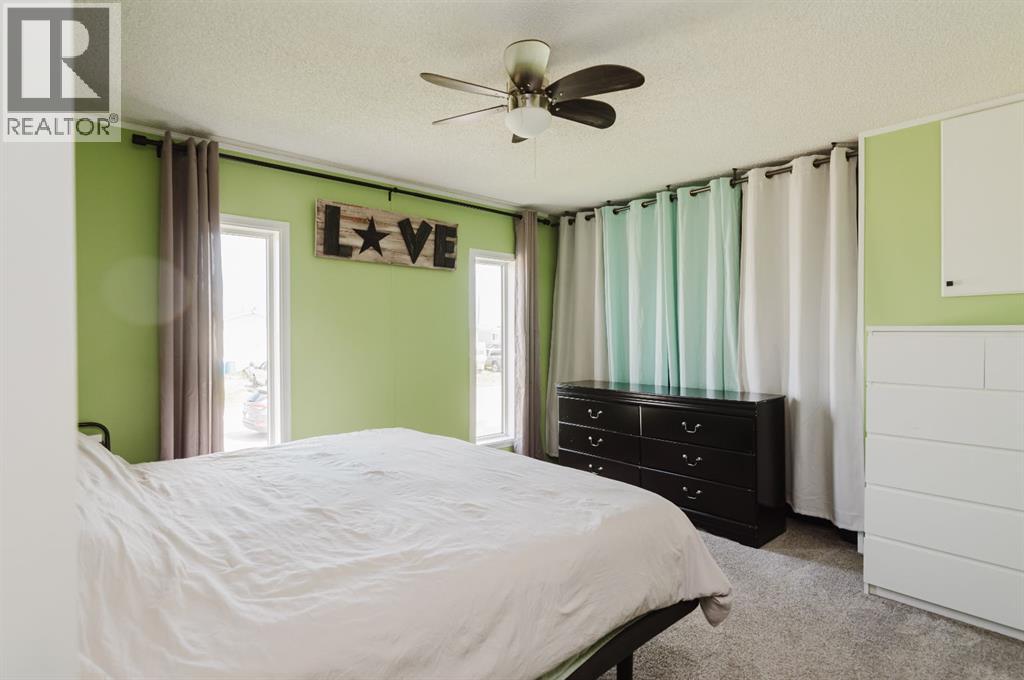 9709 107 Avenue - Image 5