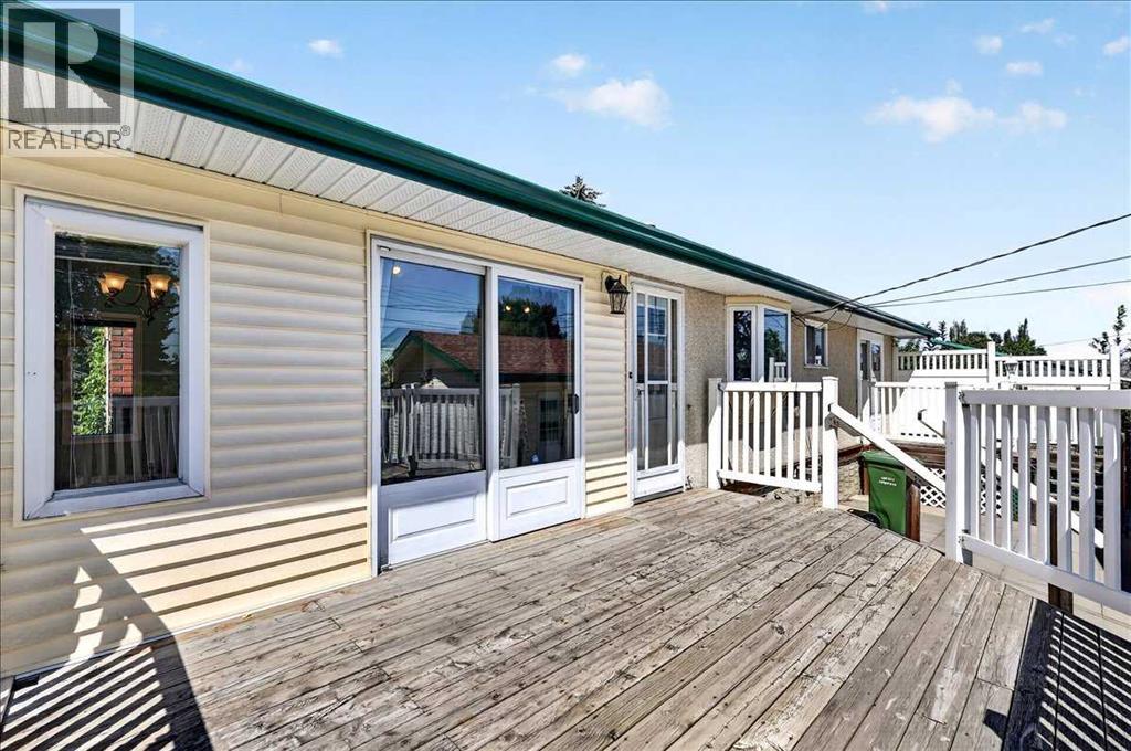 7727 Bowcliffe Crescent NW - Image 37
