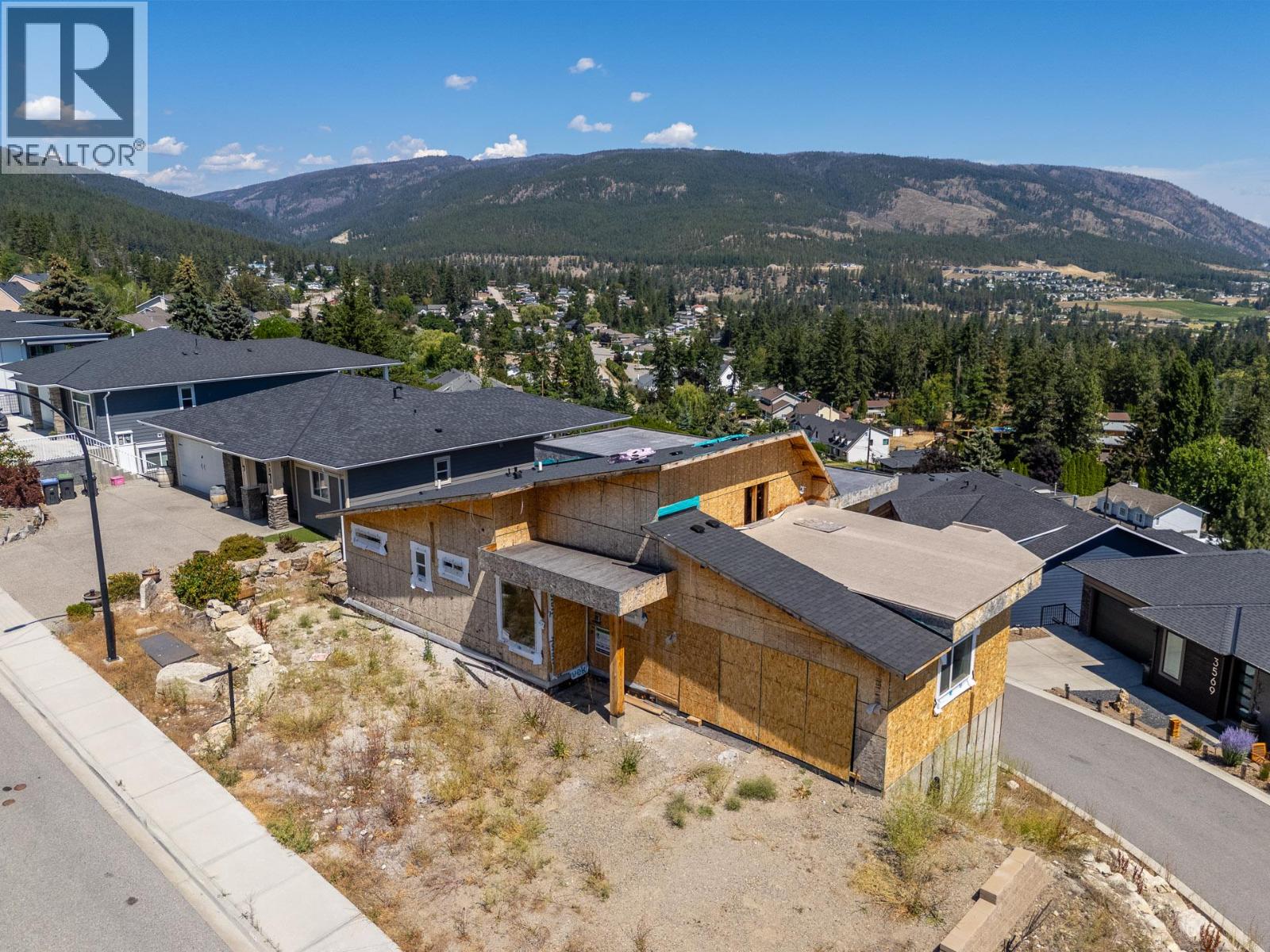  3563 Goldie Way, West Kelowna