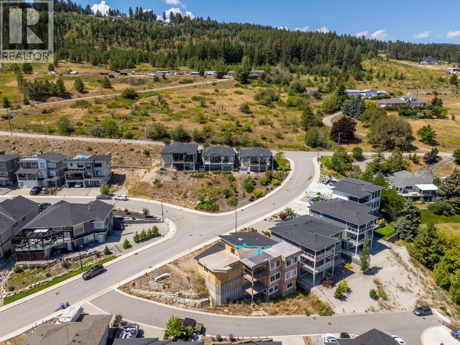  3563 Goldie Way, West Kelowna