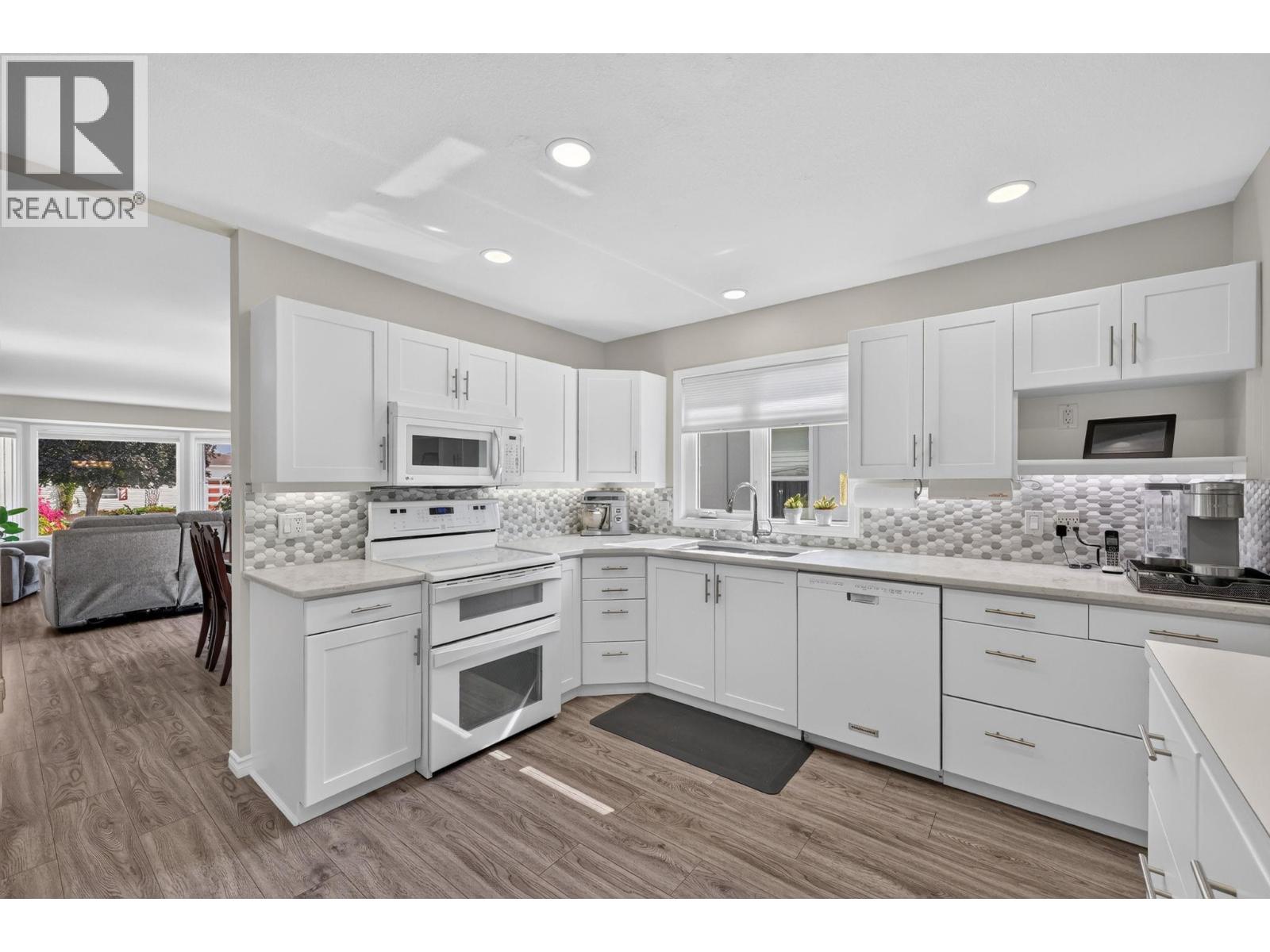 467 1260 Raymer Road, Kelowna