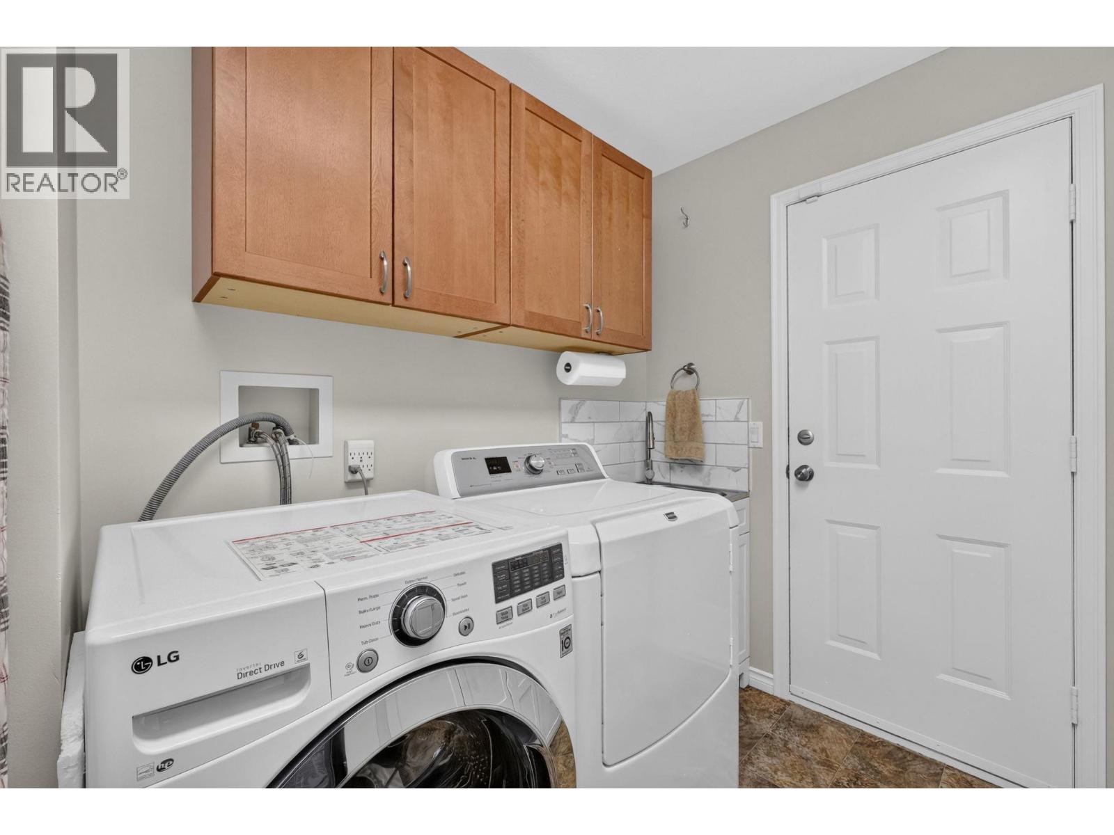 #467 1260 Raymer Road - 27