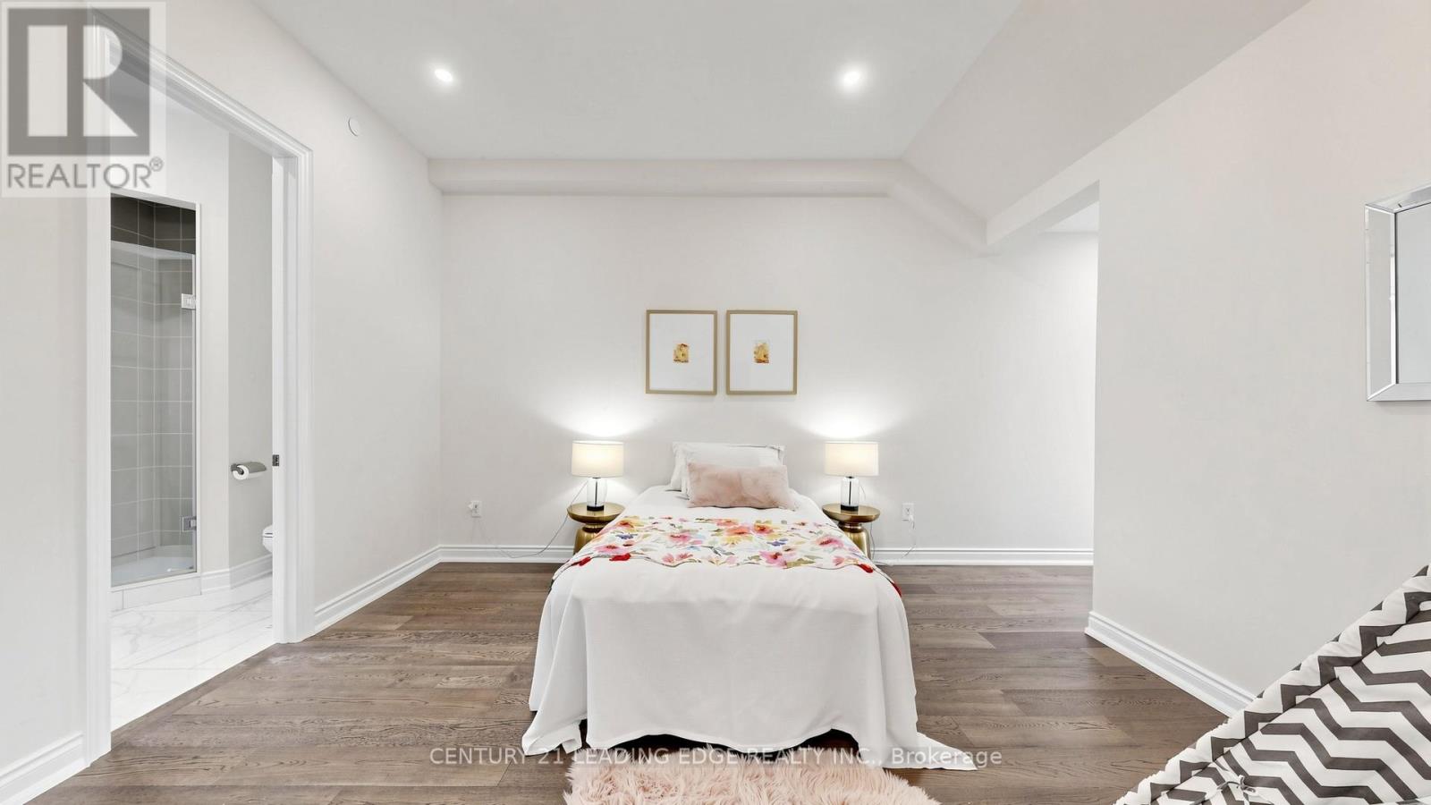 2 SAM DAVIS COURT - Image 41