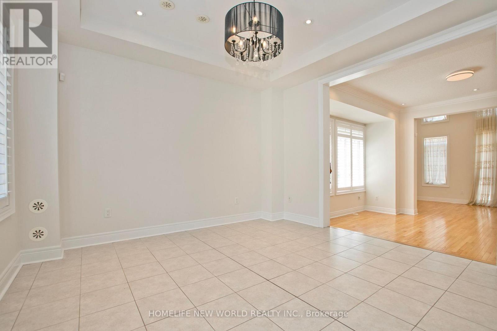1 MACKENZIE'S STAND AVENUE - 16