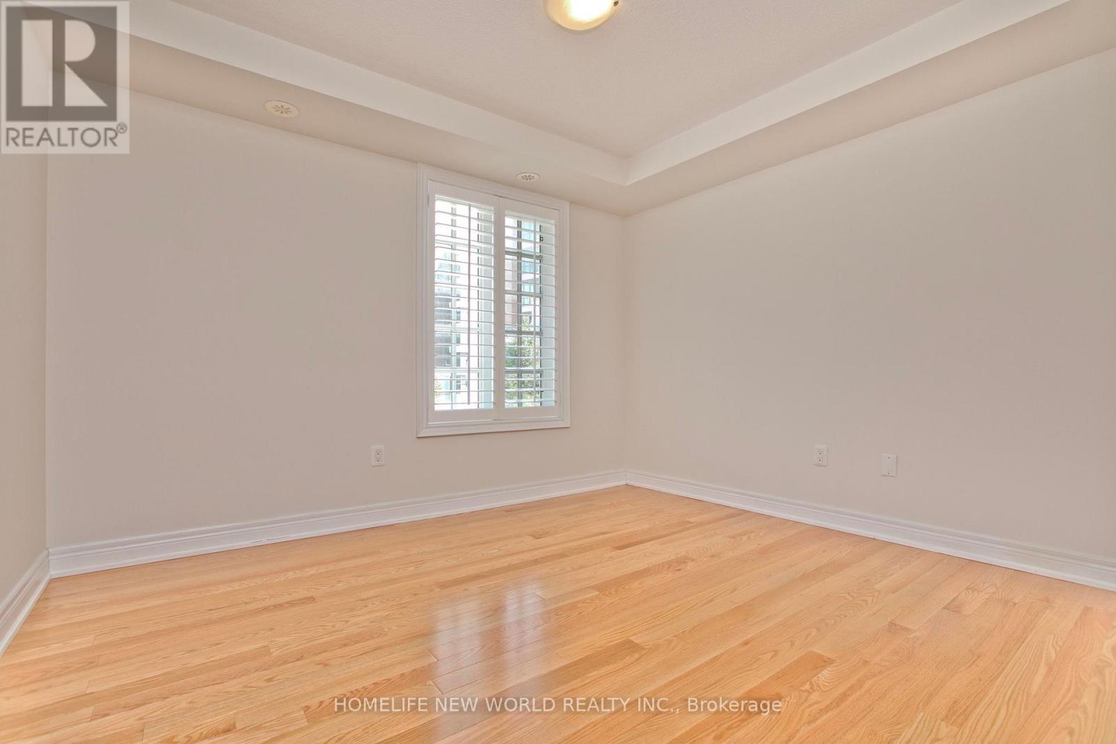 1 MACKENZIE'S STAND AVENUE - 23