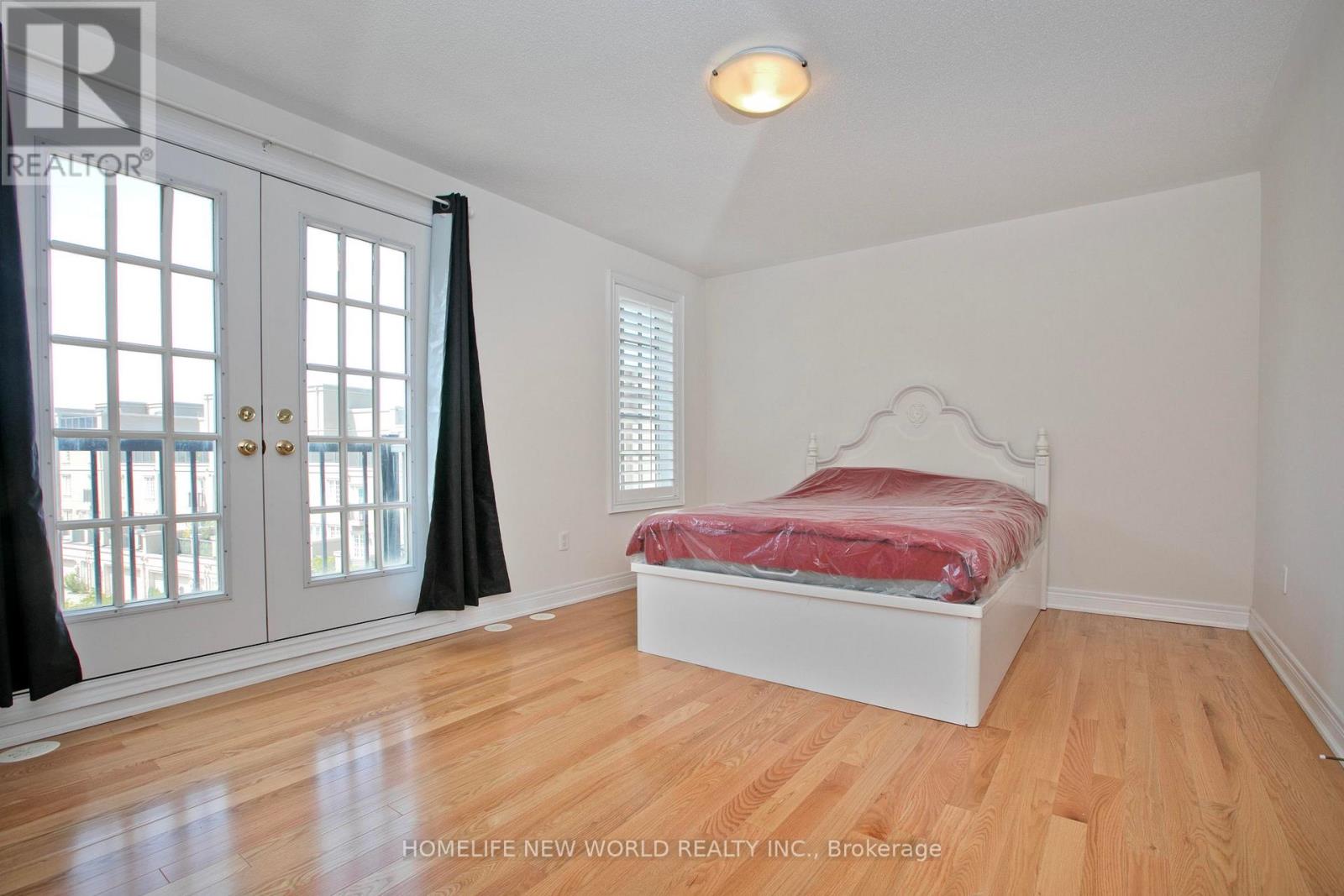 1 MACKENZIE'S STAND AVENUE - 29