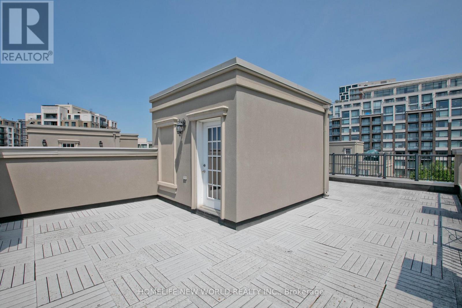 1 MACKENZIE'S STAND AVENUE - 38