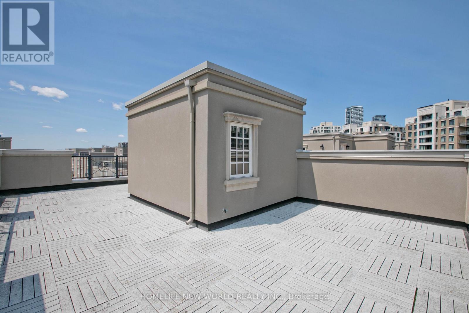 1 MACKENZIE'S STAND AVENUE - 41