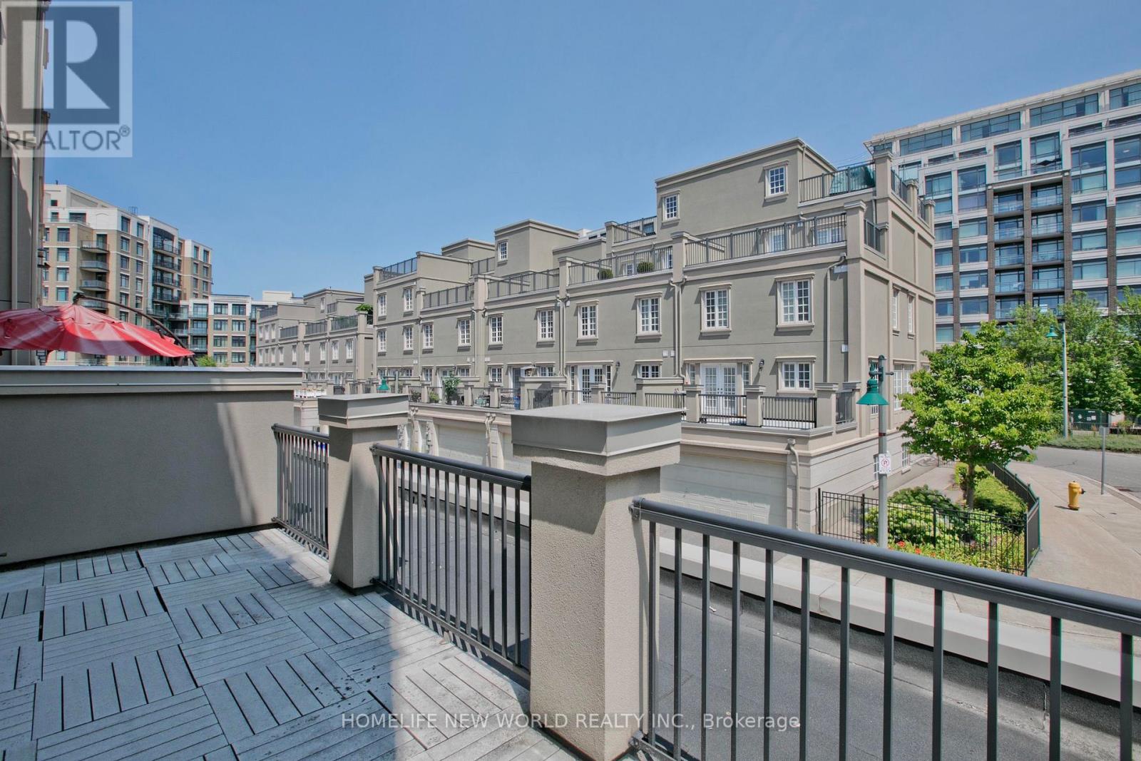1 MACKENZIE'S STAND AVENUE - 45