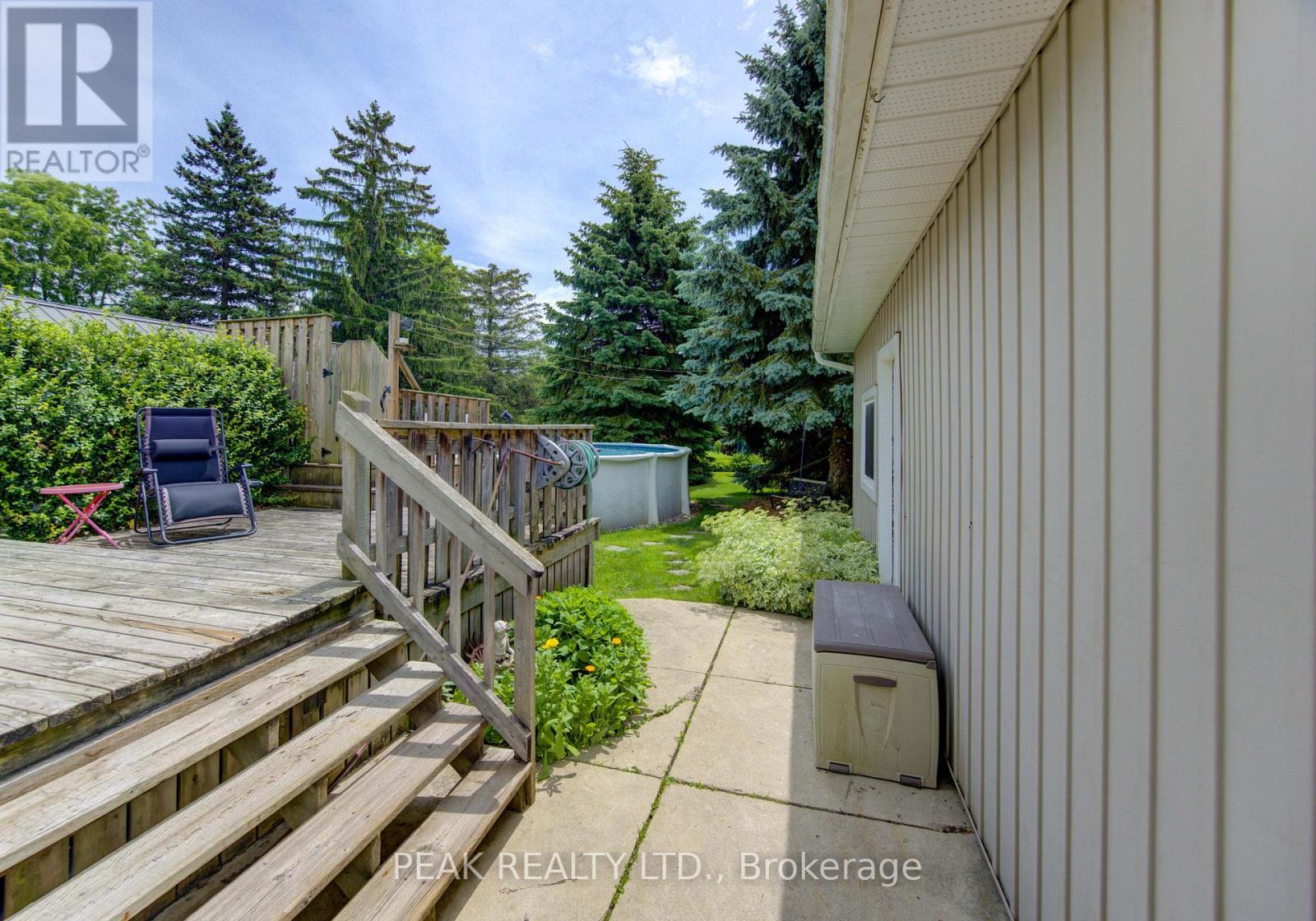 76 JACOB STREET E - Image 31