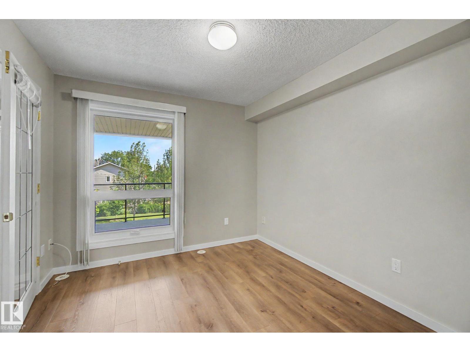 #302 Condo 7951 96 ST NW - 29