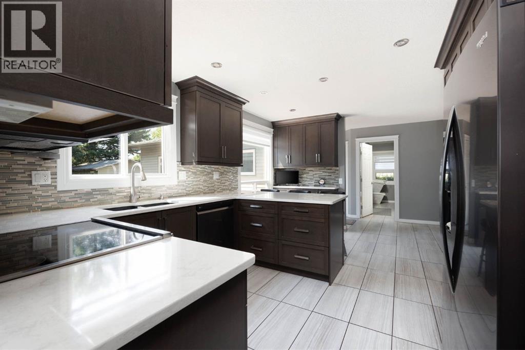150 Highland Close, Fort McMurray