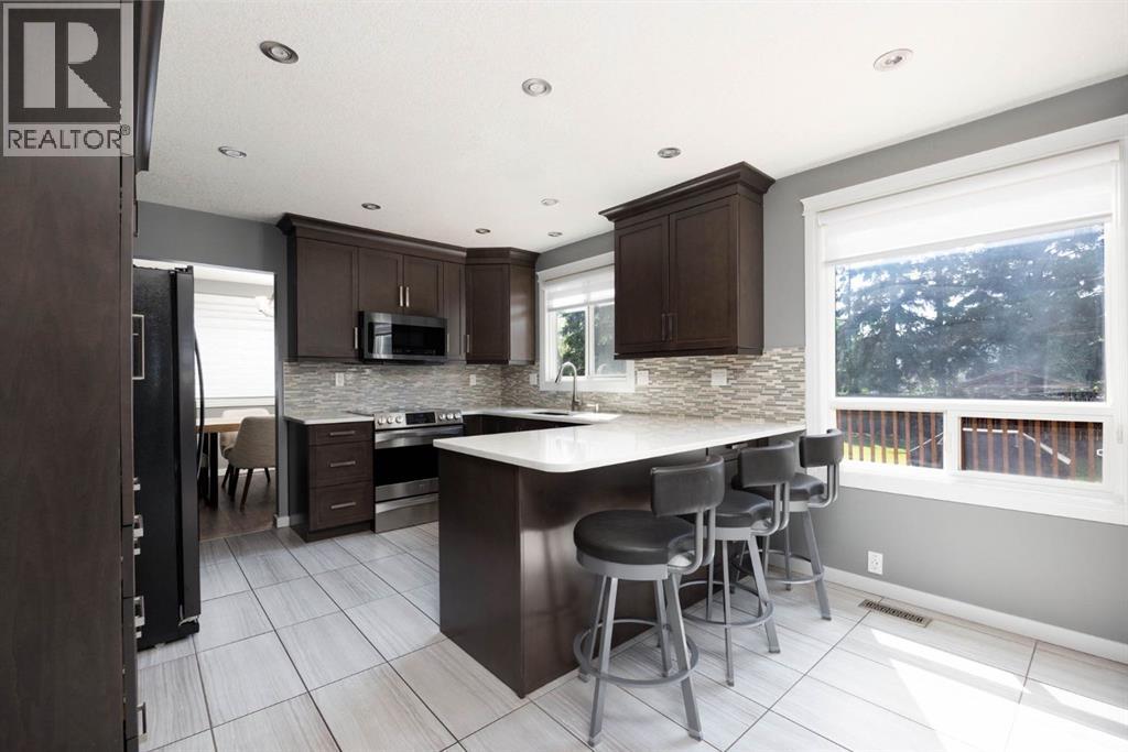 150 Highland Close, Fort McMurray