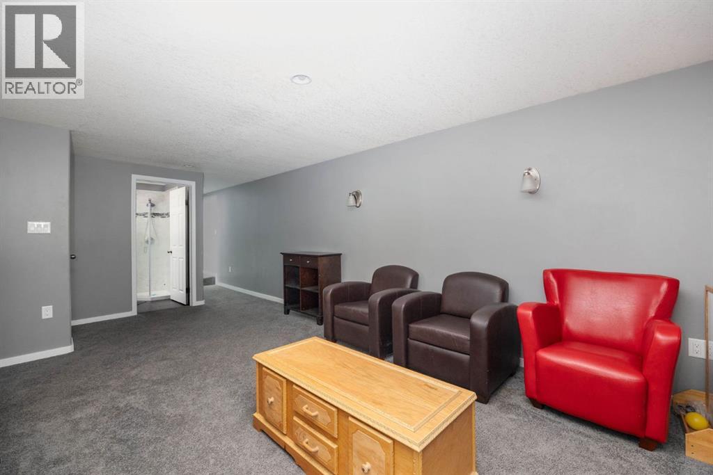 150 Highland Close, Fort McMurray