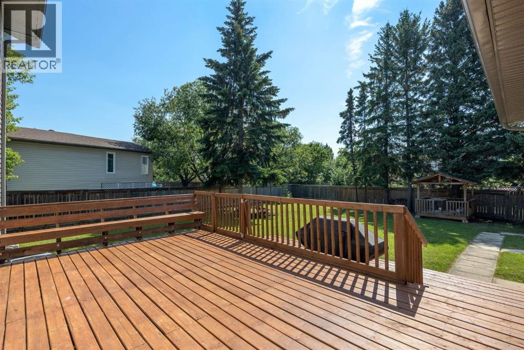150 Highland Close, Fort McMurray