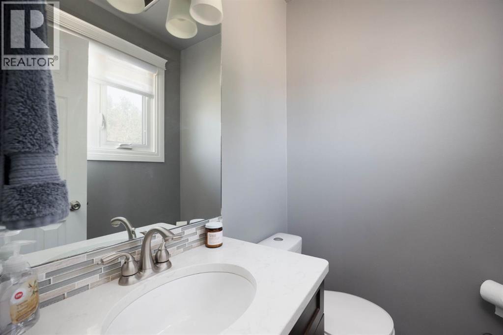 150 Highland Close, Fort McMurray