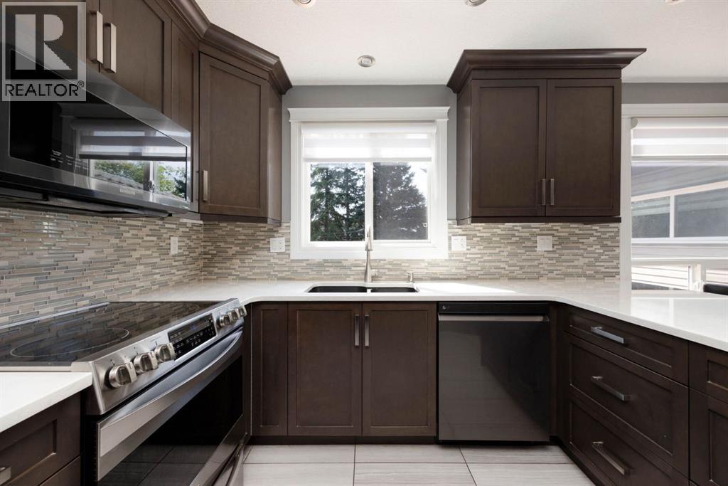 150 Highland Close, Fort McMurray