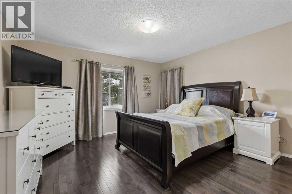244 Scurfield Place NW - Image 18
