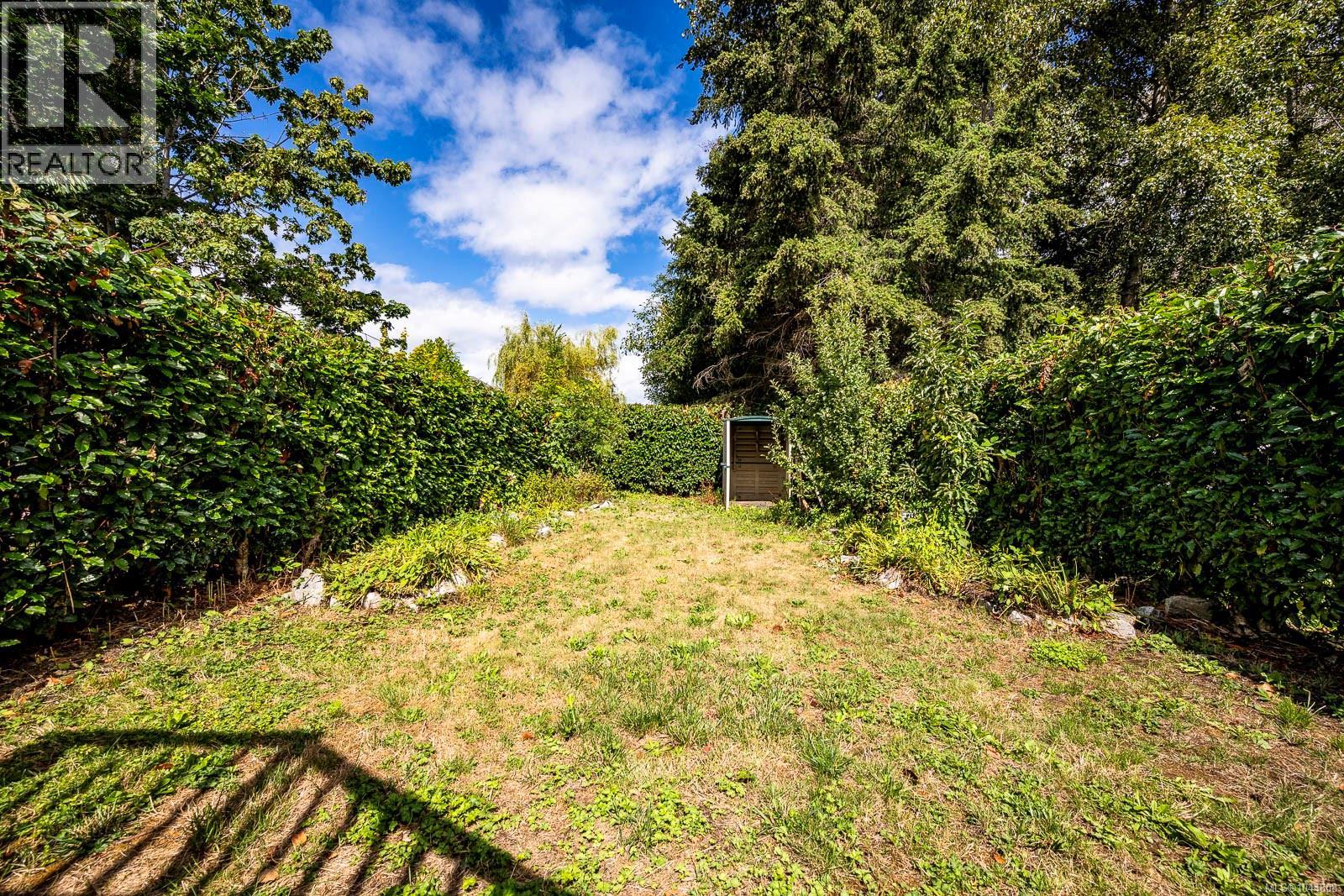 #B 2221 Embleton Cres - 46