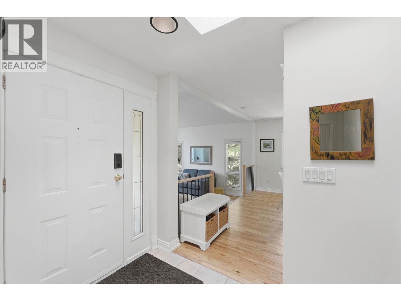  1977 Covington Crescent, West Kelowna