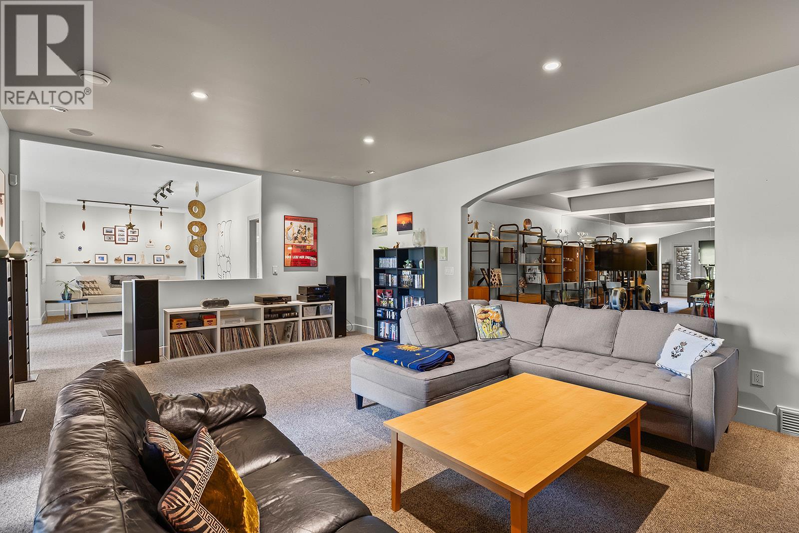 324 Phoebe Court - 39
