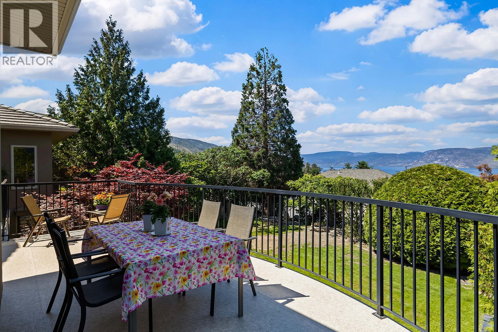 324 Phoebe Court - 21