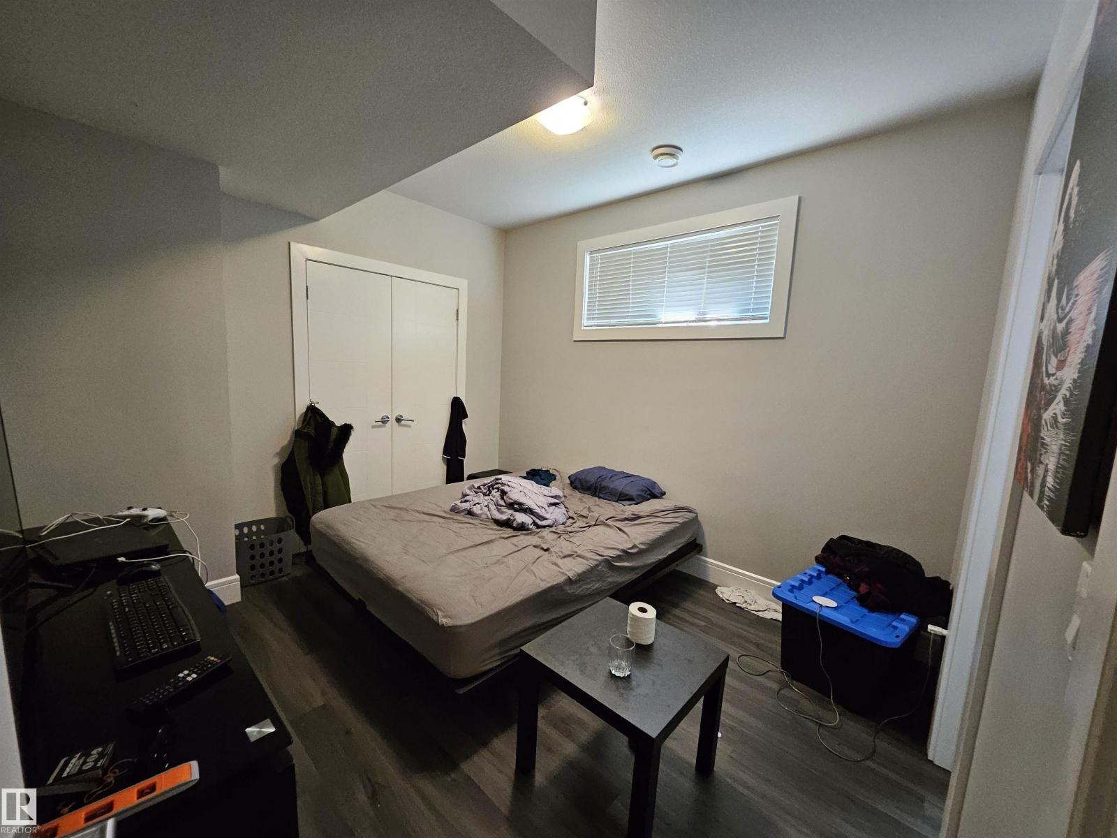 9311 66 AV NW - 53