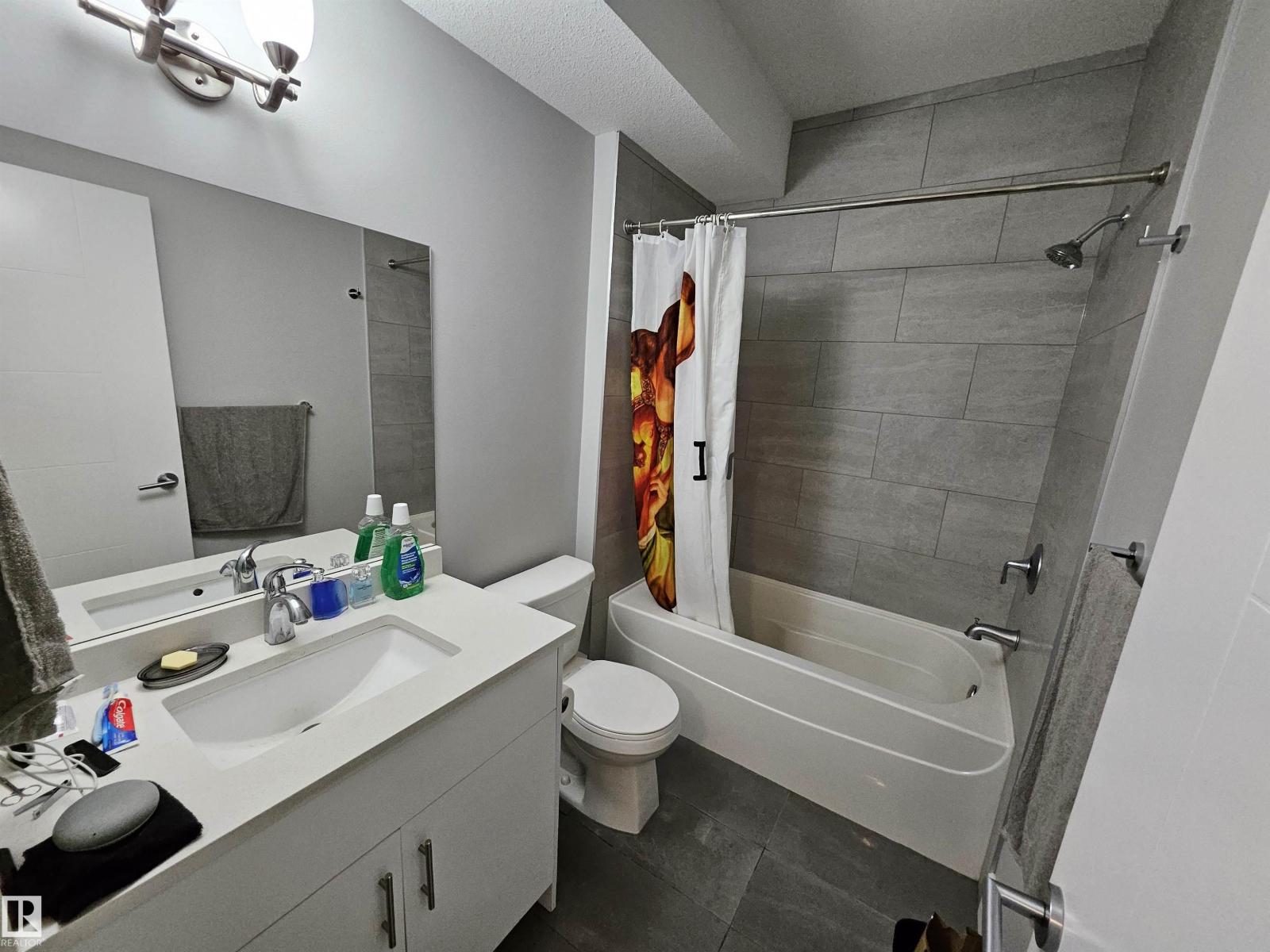 9311 66 AV NW - 54