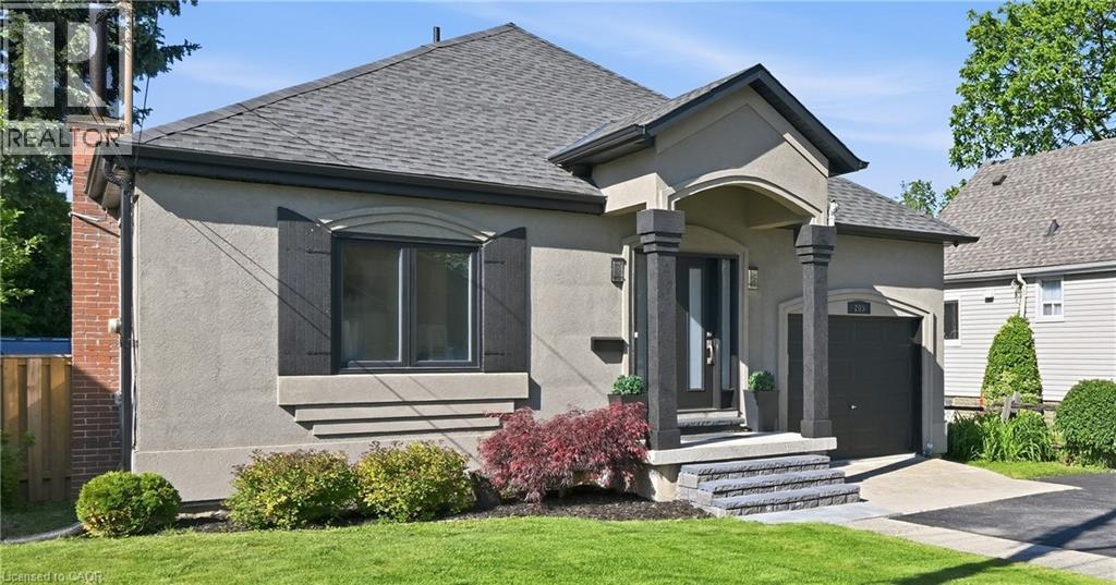 205 DUMBARTON Avenue - 3