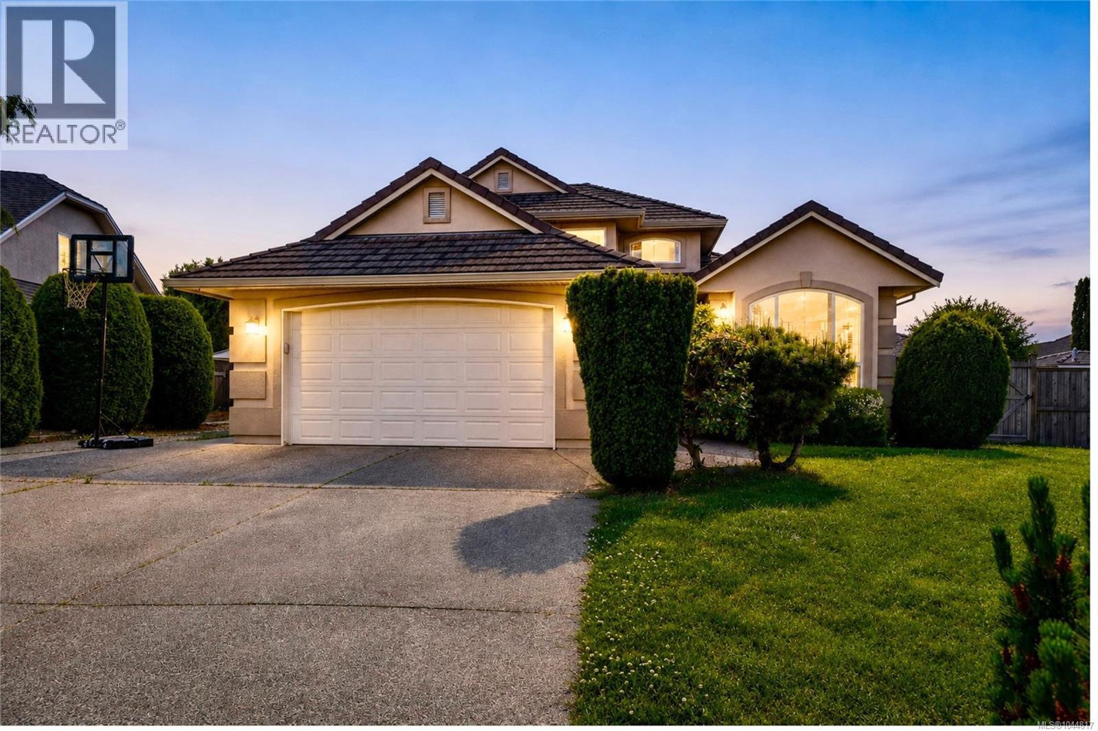 1096 Aery View Way