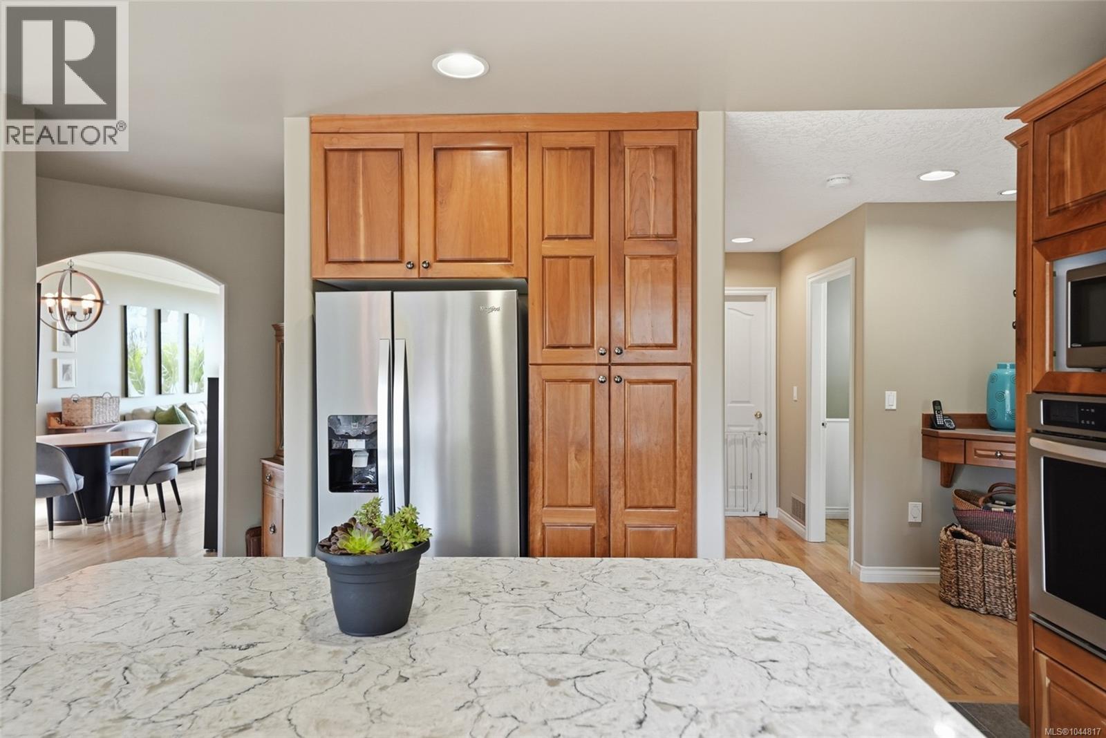 1096 Aery View Way - Image 36
