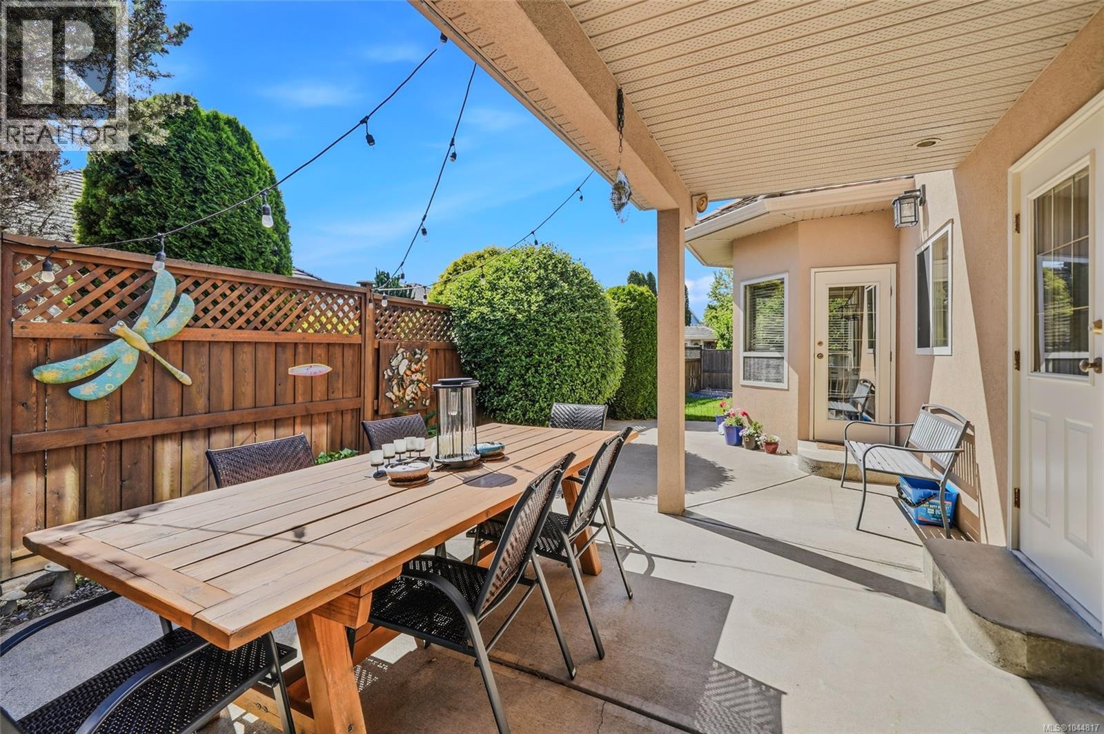 1096 Aery View Way - Image 38