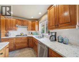 1096 Aery View Way, Parksville, BC V9P2N9 Photo 35