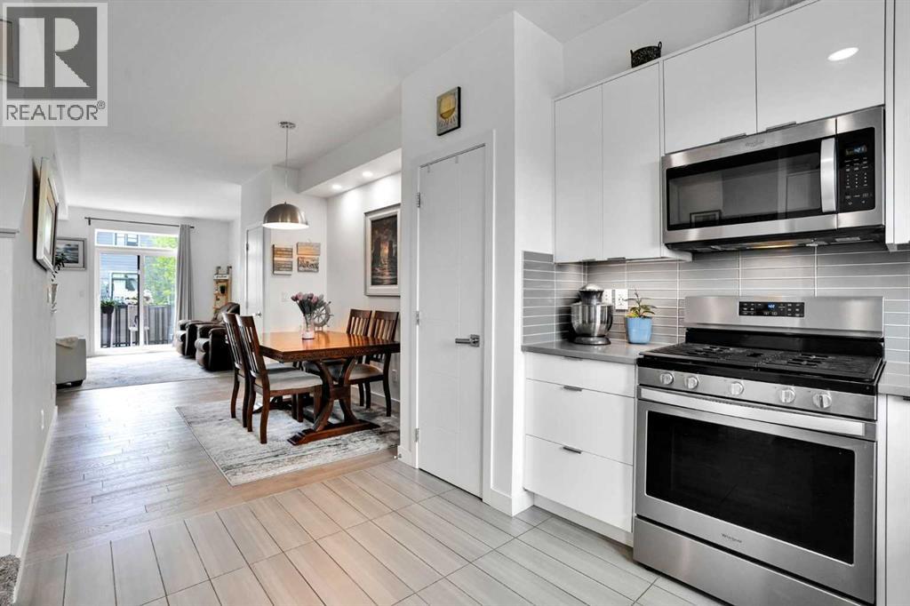 984 Walden Drive SE - 19