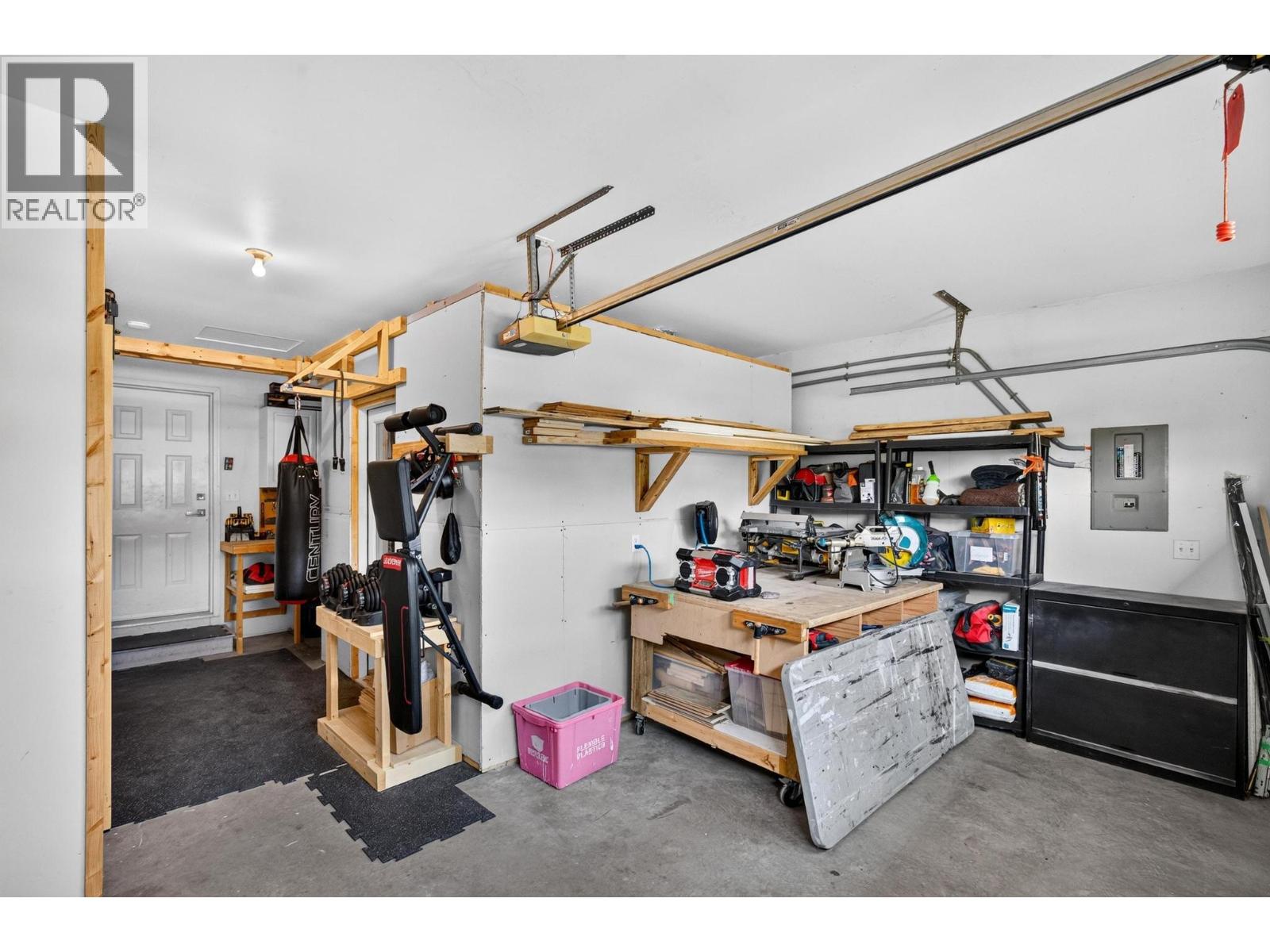 853 Springside Court, Kelowna
