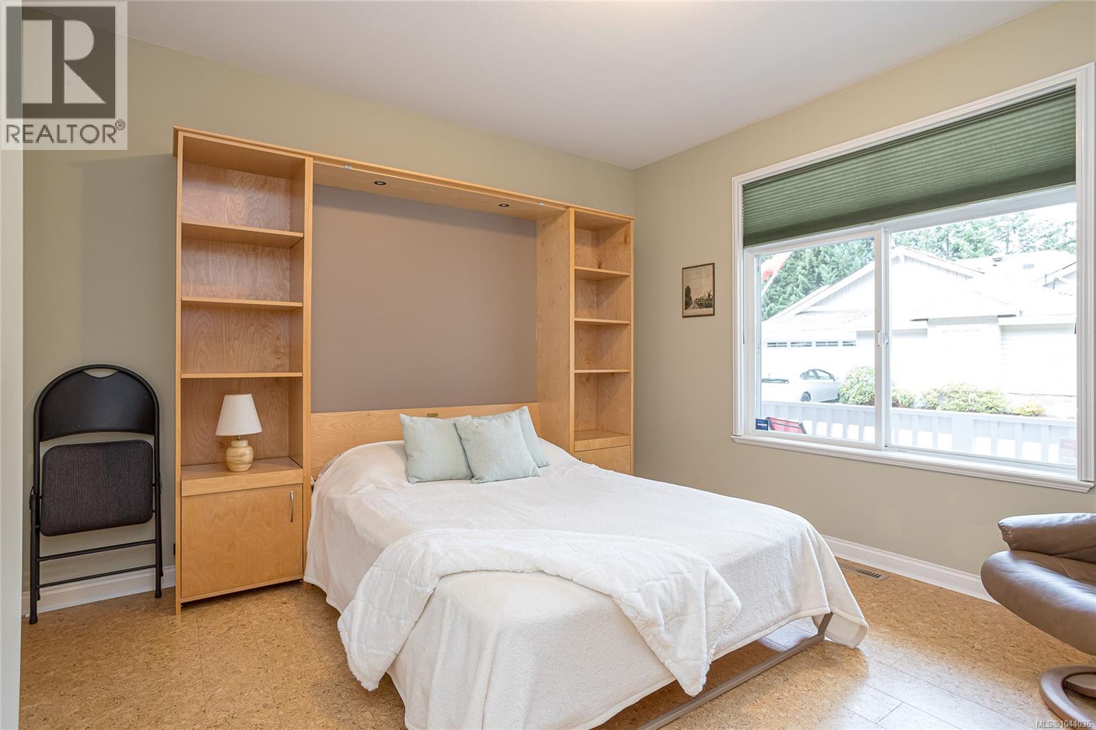 1384 Cape Cod Dr - 10
