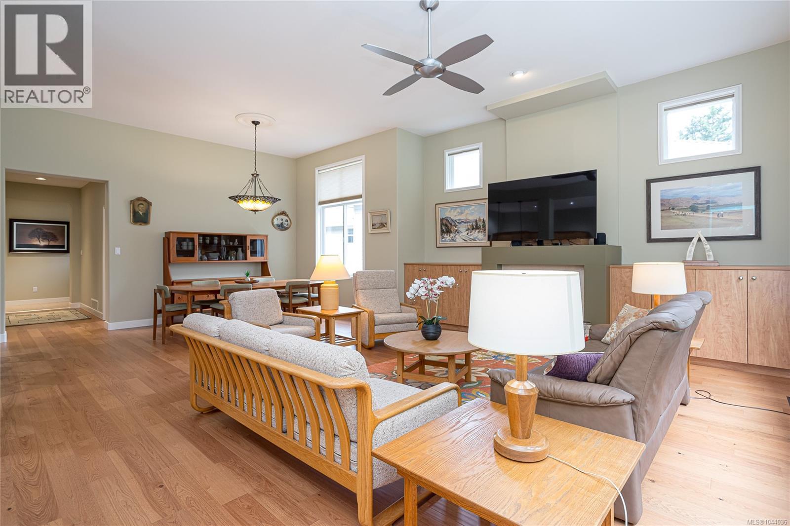1384 Cape Cod Dr - 27