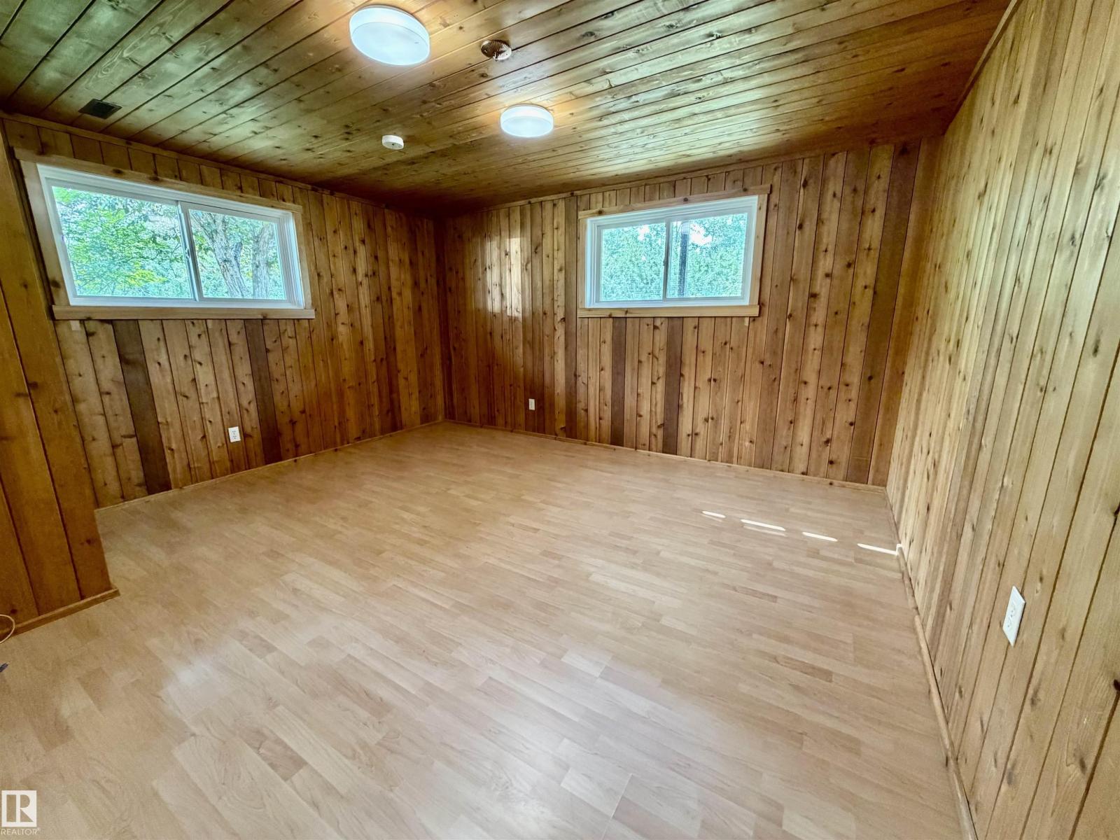 54046 RGE ROAD 213 - 20
