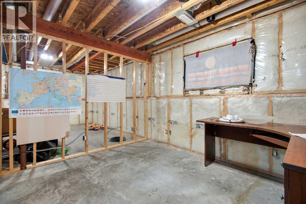 15 Reynolds Road, Sylvan Lake