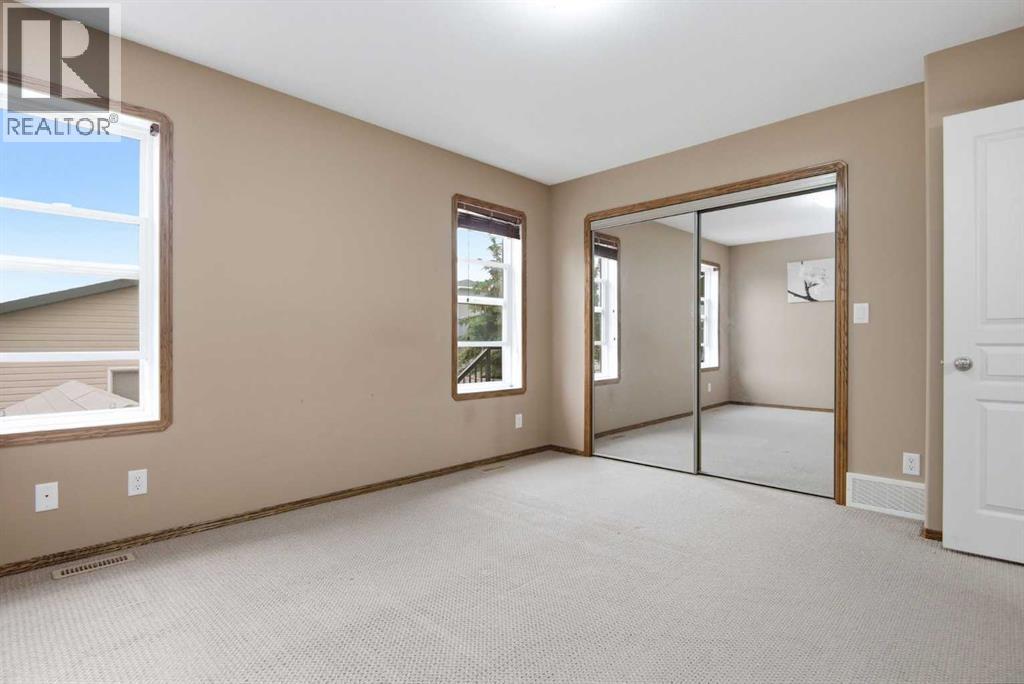 15 Reynolds Road, Sylvan Lake