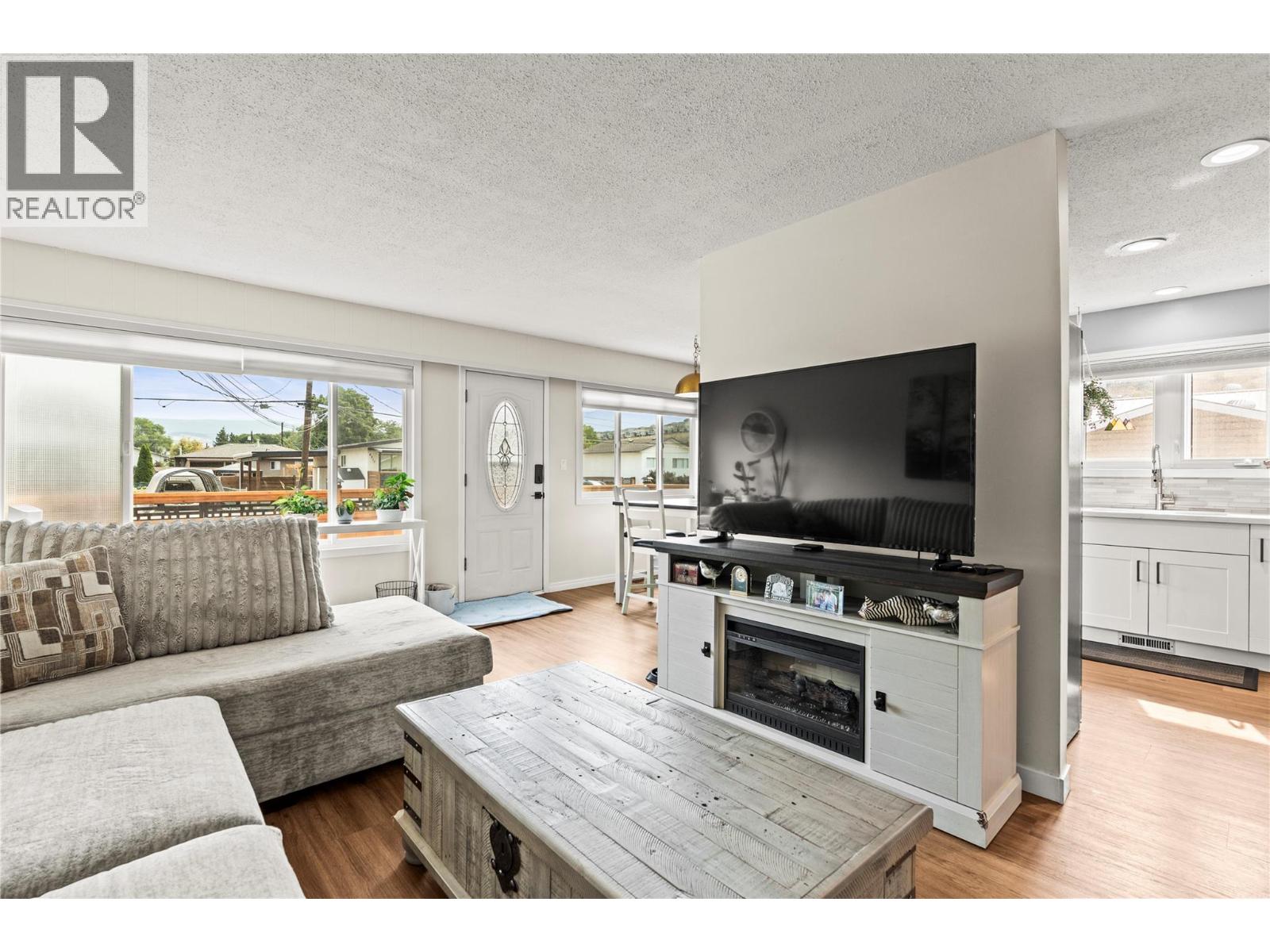 4400 15 Avenue, Vernon